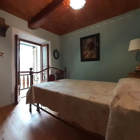 Tana Del Paradiso Due Apartment